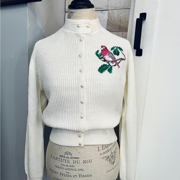 Vintage Sweaters - Vintage Spice of Life off white knit sweater